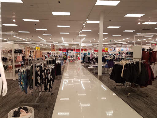 Department Store «Target», reviews and photos, 875 Main St, Waconia, MN 55387, USA