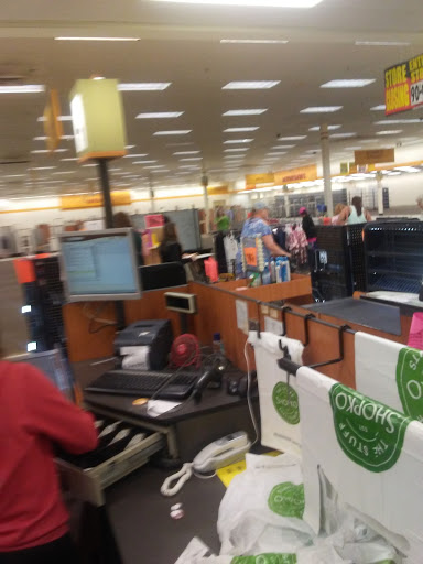 Home Goods Store «Shopko Watertown Sd», reviews and photos, 700 9th Ave SE, Watertown, SD 57201, USA