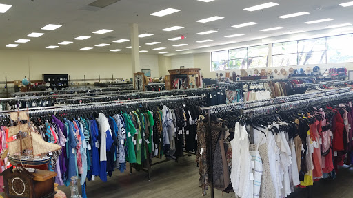 Thrift Store «Edgar & James – Goodwill Specialty Store & Donation Center», reviews and photos