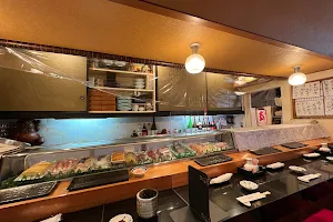 Sushi Kirakuzushi image