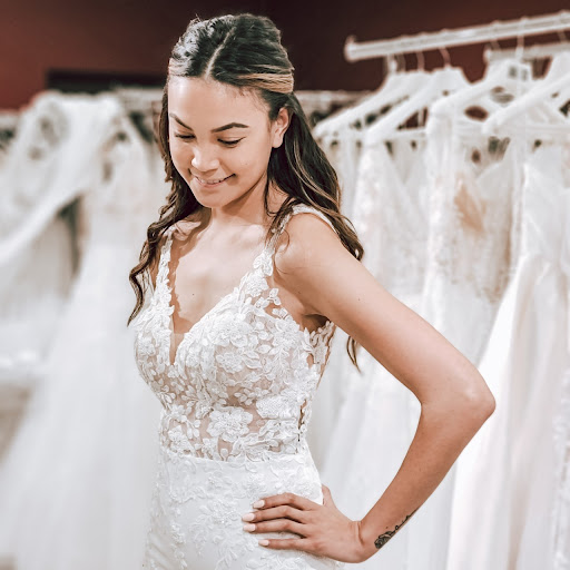 Bridal Shop «GARNET + grace Bridal Boutique», reviews and photos, 15334 Whittier Blvd #10, Whittier, CA 90603, USA