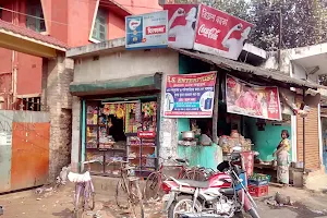 Avi Da, Lakshman Tea Shop image