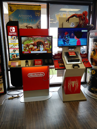Video Game Store «GameStop», reviews and photos, 1633 Miller Park Way, West Milwaukee, WI 53214, USA