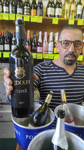 Wine Store «Happy Wine Calle Ocho», reviews and photos, 5792 SW 8th St, Miami, FL 33144, USA