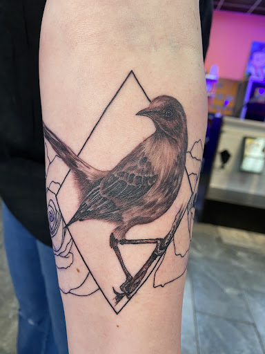 Tattoo Shop «Black Heart Tattoo», reviews and photos, 1926 Hudson Bridge Rd, Stockbridge, GA 30281, USA