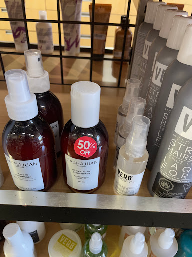 Beauty Salon «Beauty Collection LLC», reviews and photos, 8951 California Route 2, West Hollywood, CA 90069, USA