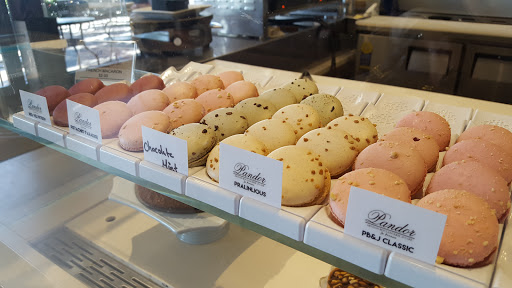 Shopping Mall «Westcliff Plaza», reviews and photos, 1000-1150 Irvine Ave, Newport Beach, CA 92660, USA