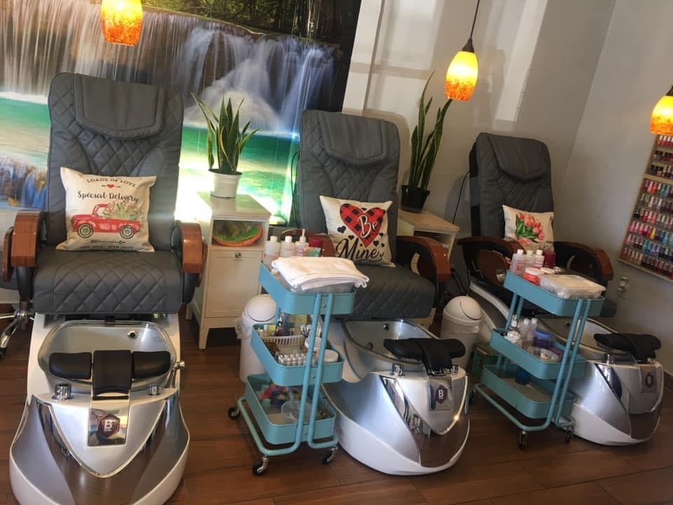 Nails & More 94070