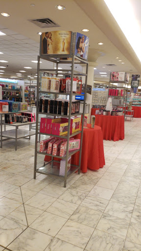 Department Store «Sears», reviews and photos, 150 Woodbridge Center Dr, Woodbridge, NJ 07095, USA