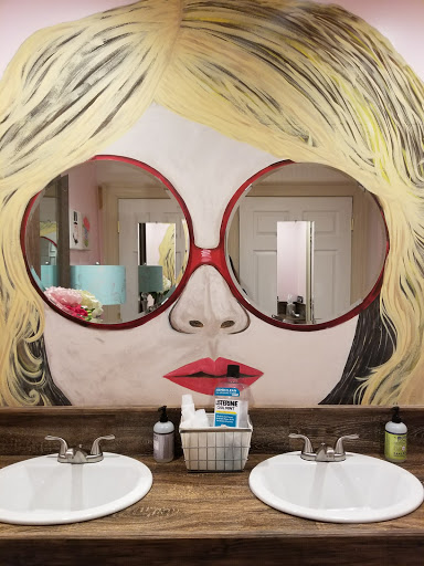 Dessert Restaurant «Shyndigz», reviews and photos, 1903 W Cary St, Richmond, VA 23220, USA