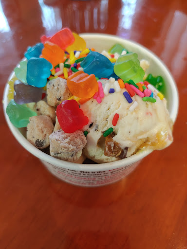 Book Store «Prime of Weirton (Weirton Book Company)», reviews and photos, 2200 Pennsylvania Ave, Weirton, WV 26062, USA