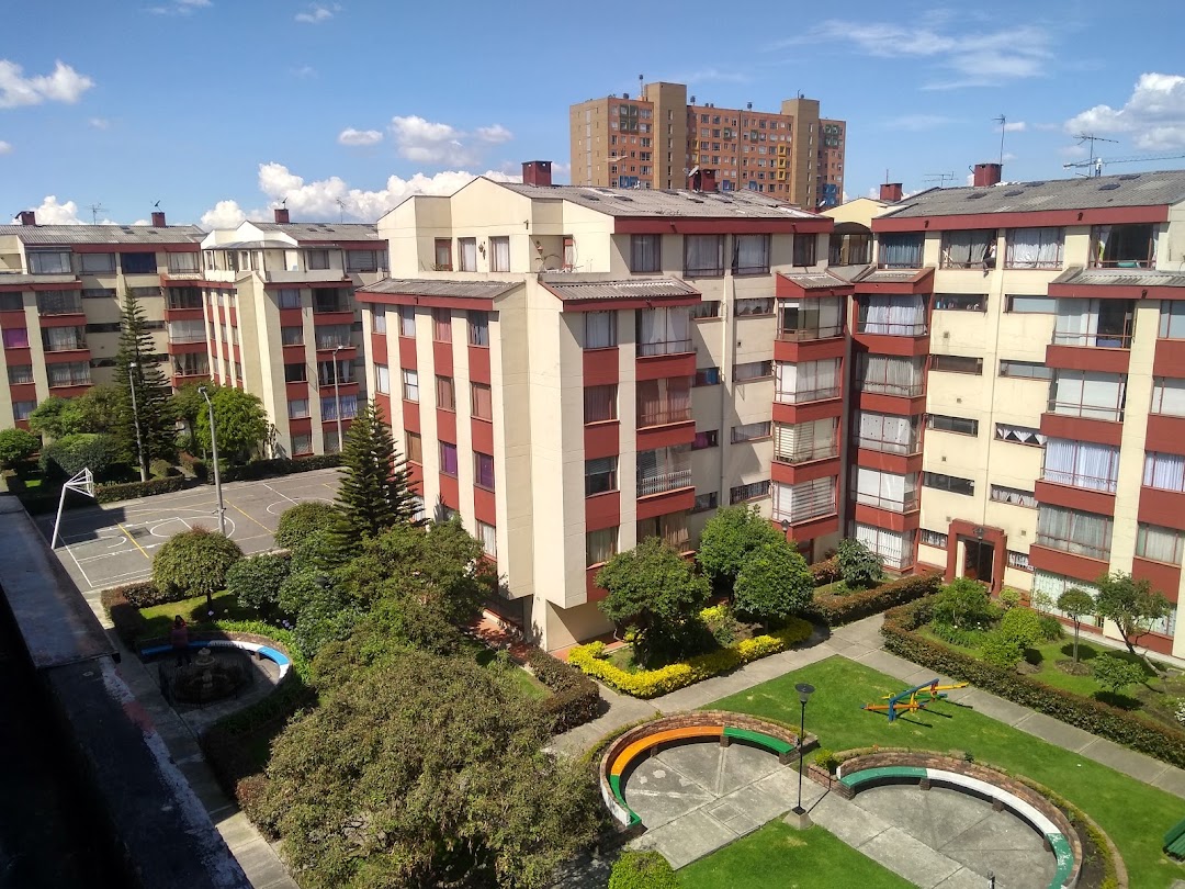 Conjunto Residencial De Vivienda El Portal Del J. Vargas