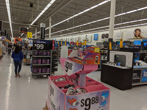 Shopping Mall «Berkshire Shopping Center», reviews and photos, 67 Newtown Rd, Danbury, CT 06810, USA