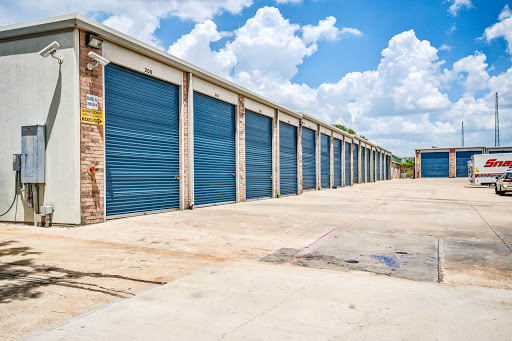 Self-Storage Facility «US Storage Centers», reviews and photos, 800 Fulgham Rd, Plano, TX 75093, USA