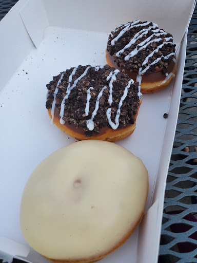 Bakery «Krispy Kreme Doughnuts», reviews and photos, 121 Curtner Ave #40, San Jose, CA 95125, USA