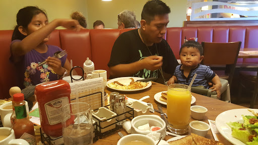 Dennys image