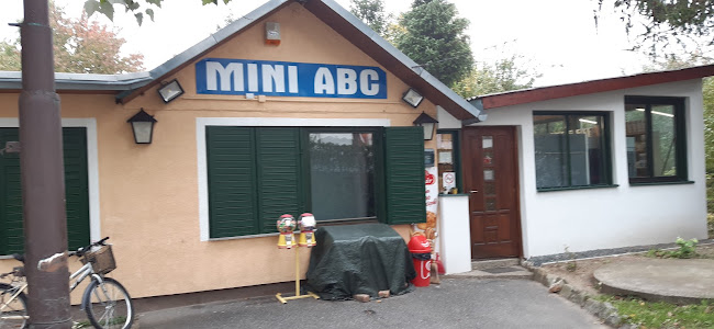 MINI ABC 5.