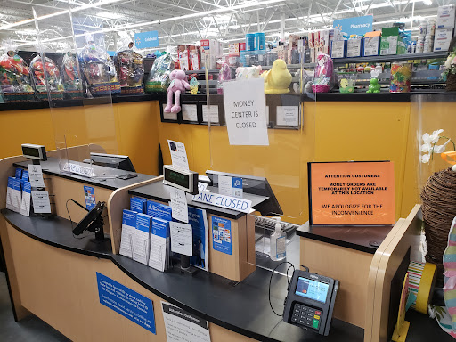Discount Store «Walmart», reviews and photos, 1720 E Hillsborough Ave, Tampa, FL 33610, USA