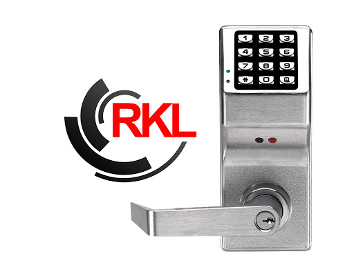 Locksmith «Redmond Key Locksmith», reviews and photos, 22410 NE Marketplace Dr, Redmond, WA 98053, USA