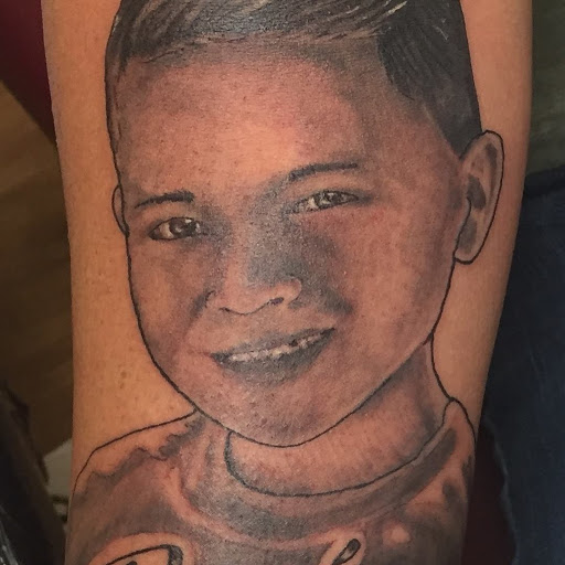 Tattoo Shop «That Tattoo Studio», reviews and photos, 605 N Washington Blvd, Sarasota, FL 34236, USA