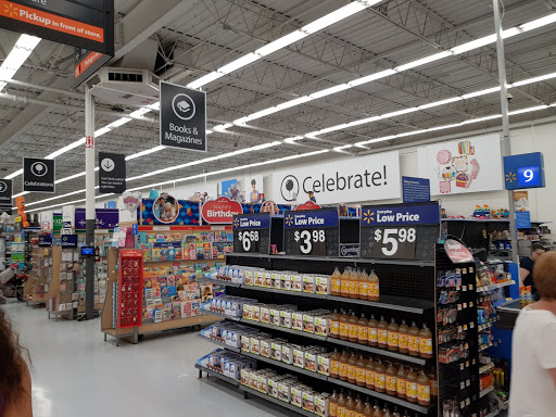 Discount Store «Walmart», reviews and photos, 900 Boston Post Rd, Guilford, CT 06437, USA