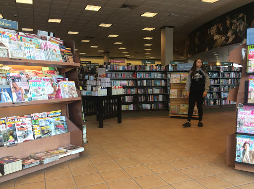 Book Store «Barnes & Noble Booksellers East Brunswick», reviews and photos, 753 New Brunswick Ave, East Brunswick, NJ 08816, USA