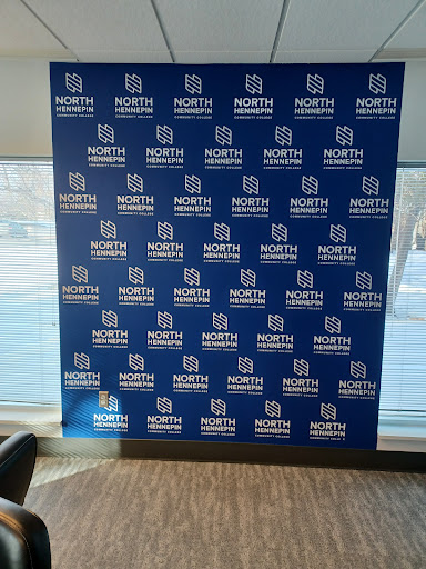 Sign Shop «FASTSIGNS», reviews and photos, 2727 Lincoln Dr, Roseville, MN 55113, USA