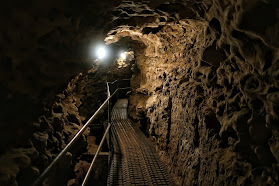 Eingang Tschamberhöhle
