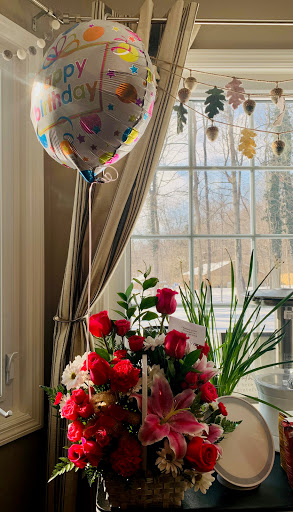 Florist «Centerville Florists», reviews and photos, 209 N Main St, Centerville, OH 45459, USA