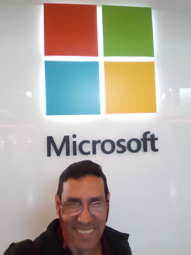 Computer Store «Microsoft Store - NorthPark Center», reviews and photos, 8687 N Central Expy #1612, Dallas, TX 75225, USA