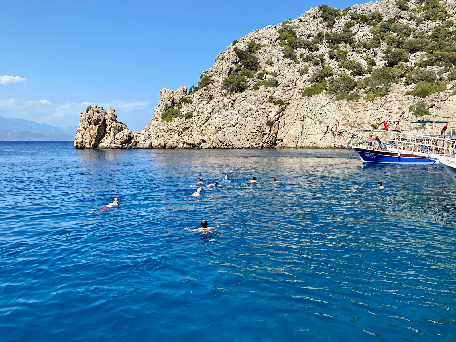 Foto van Akseki Koyu Adrasan met turquoise puur water oppervlakte