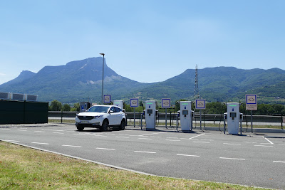 Electric 55 Charging Station à Saint-Jeoire-Prieuré