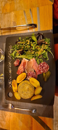 Charcuterie du Restaurant français Sur le Pont à Saint-Aignan - n°17