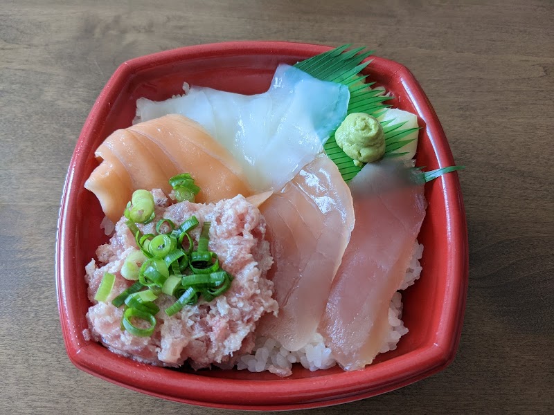 日本海丼丸 南魚沼店