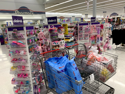 Supermarket «Hy-Vee», reviews and photos, 1700 E Washington St, Mt Pleasant, IA 52641, USA