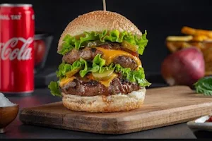 Burger West image