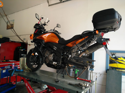 Motorcycle Dealer «I-90 Motorsports», reviews and photos, 200 NE Gilman Blvd, Issaquah, WA 98027, USA