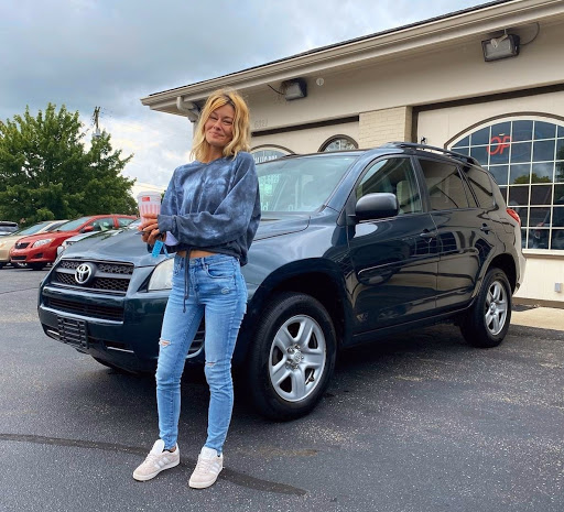 Used Car Dealer «Columbus Car Trader», reviews and photos, 6821 E Main St, Reynoldsburg, OH 43068, USA