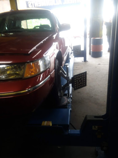 Auto Repair Shop «Penfield Service Center», reviews and photos, 691 Post Rd, Fairfield, CT 06824, USA