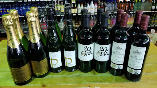 Liquor Store «21st Amendment Wine and Spirts», reviews and photos, 14235 Mundy Dr, Noblesville, IN 46060, USA