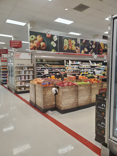 Department Store «Target», reviews and photos, 5570 Roswell Rd, Sandy Springs, GA 30342, USA