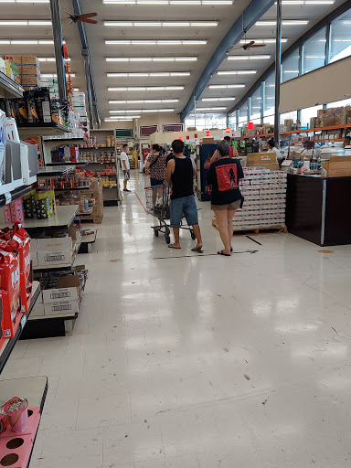 Asian Grocery Store «Hong Phat Food Center», reviews and photos, 101 SE 82nd Ave, Portland, OR 97216, USA