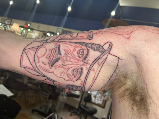 Explore tattoo ideas shoulder blade, creative tattoo ideas in Manhattan, available at Syndicate Tattoo