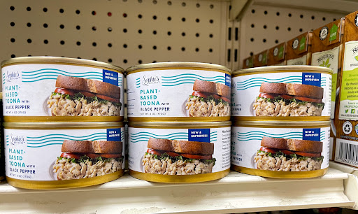 Vitamin & Supplements Store «Organic Food & Vitamin Center», reviews and photos, 170 W Nine Mile Rd, Ferndale, MI 48220, USA