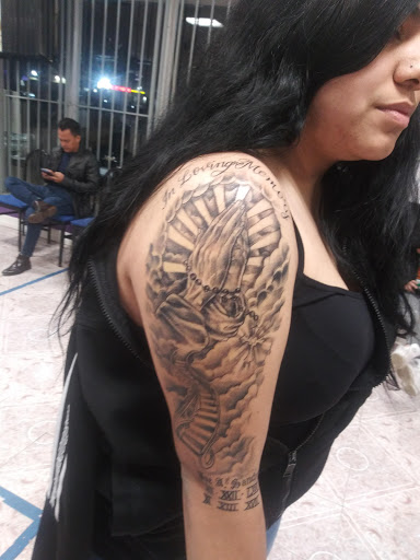 Explore vulture tattoo ideas, creative tattoo ideas in Houston, available at Orlandos Tattoo Studio