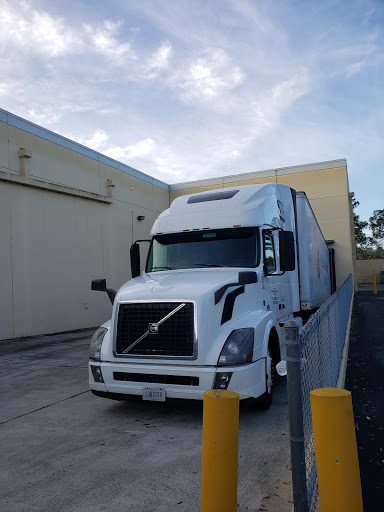 Furniture Store «American Signature Furniture», reviews and photos, 1924 W International Speedway Blvd, Daytona Beach, FL 32114, USA