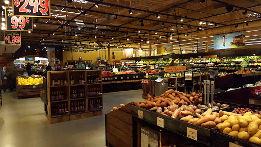 Supermarket «Wegmans», reviews and photos, 100 Applied Bank Blvd, Glen Mills, PA 19342, USA