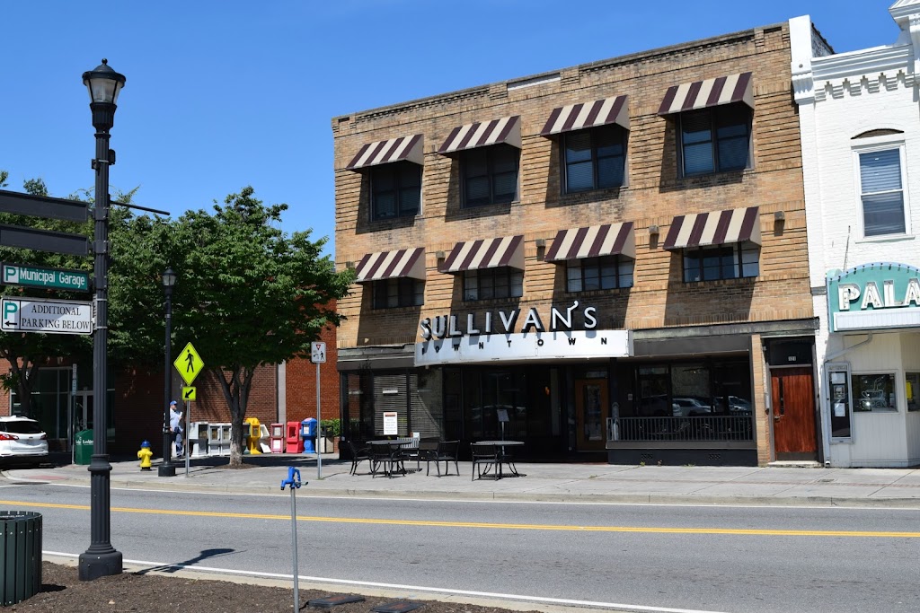 Sullivan's Downtown 37801