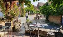 Atmosphère du Restaurant L'Auberge Du Pont à Saint-Léon-sur-Vézère - n°1