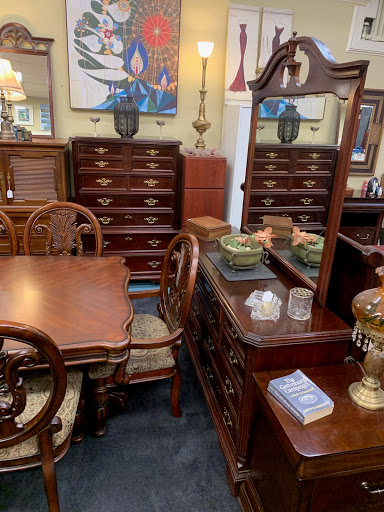 Thrift Store «Twice As Nice-Pottstown», reviews and photos, 233 E High St, Pottstown, PA 19464, USA